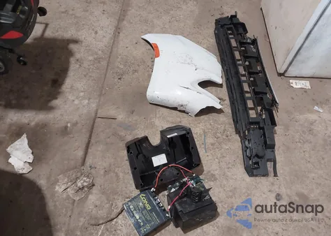 2021 Chrysler Voyager Lxi из США, поврежденный, VIN 2C4RC1DG1MR537841